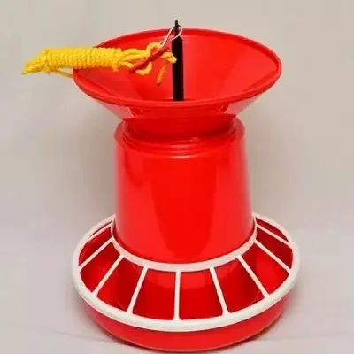 HEN FEEDER 8 KG